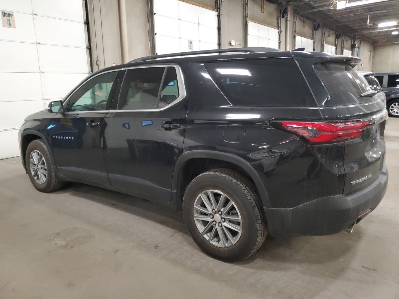 2022 Chevrolet Traverse Lt - Фото 2