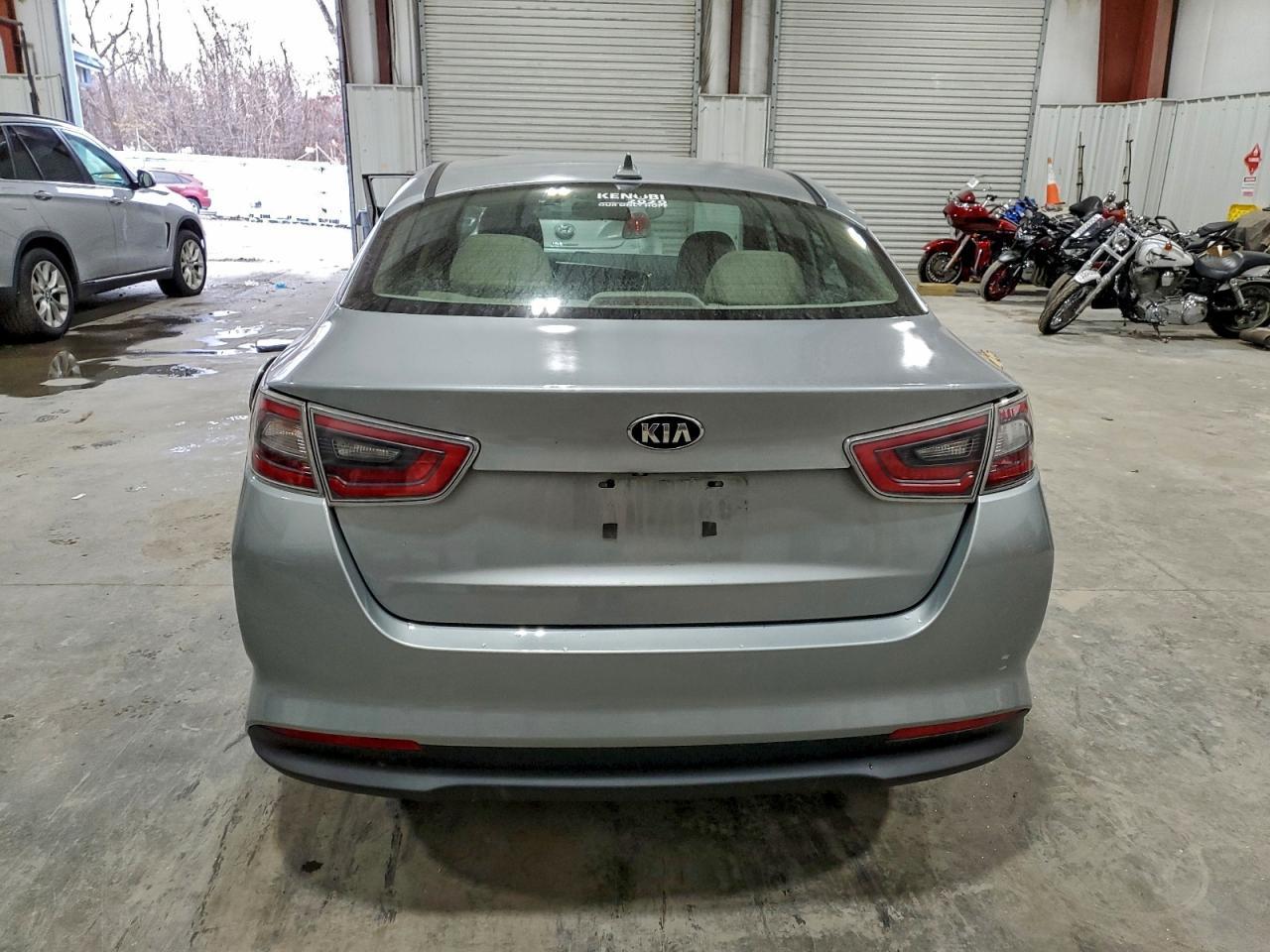 2014 Kia Optima Hybrid - Image 6