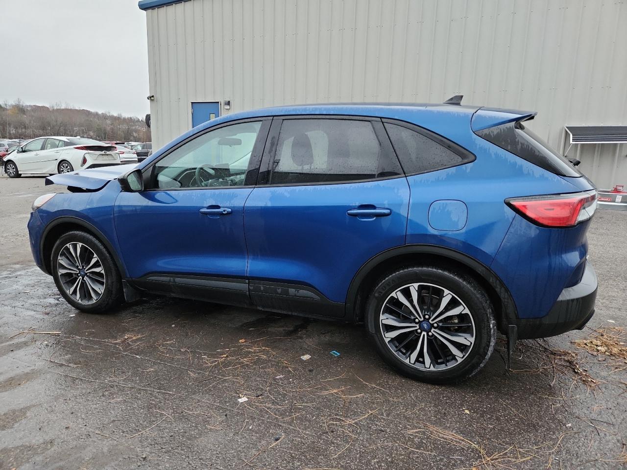 2022 Ford Escape Se - Фото 2
