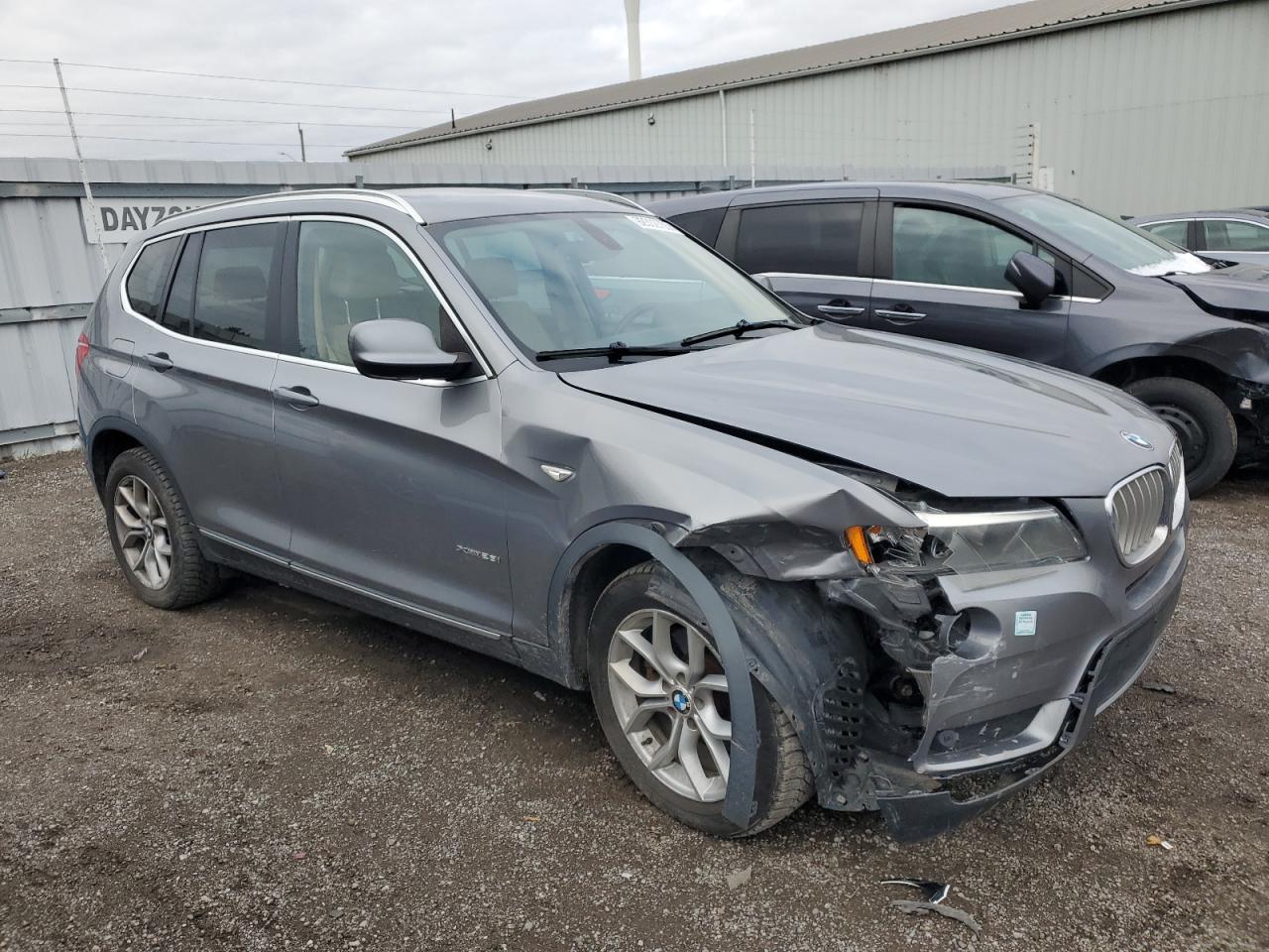 2011 BMW X3 xDrive28I - Image 4
