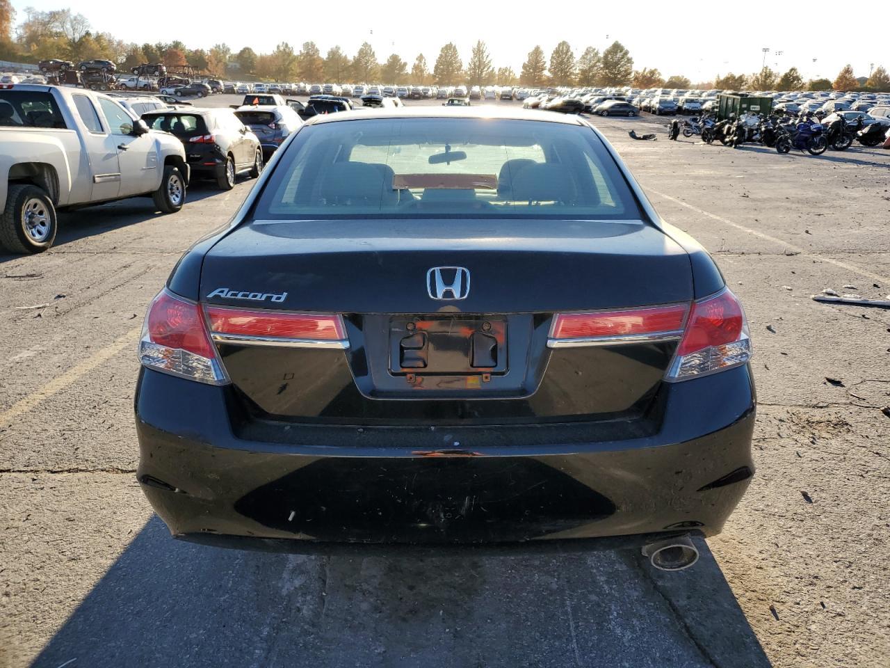 2011 Honda Accord Lx - Image 6