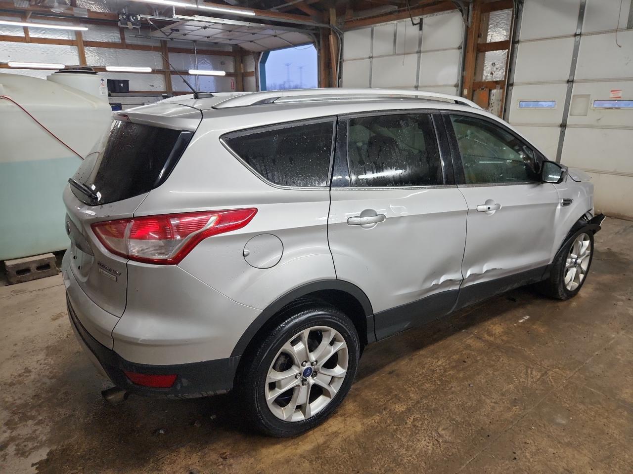 2015 Ford Escape Titanium - Image 3