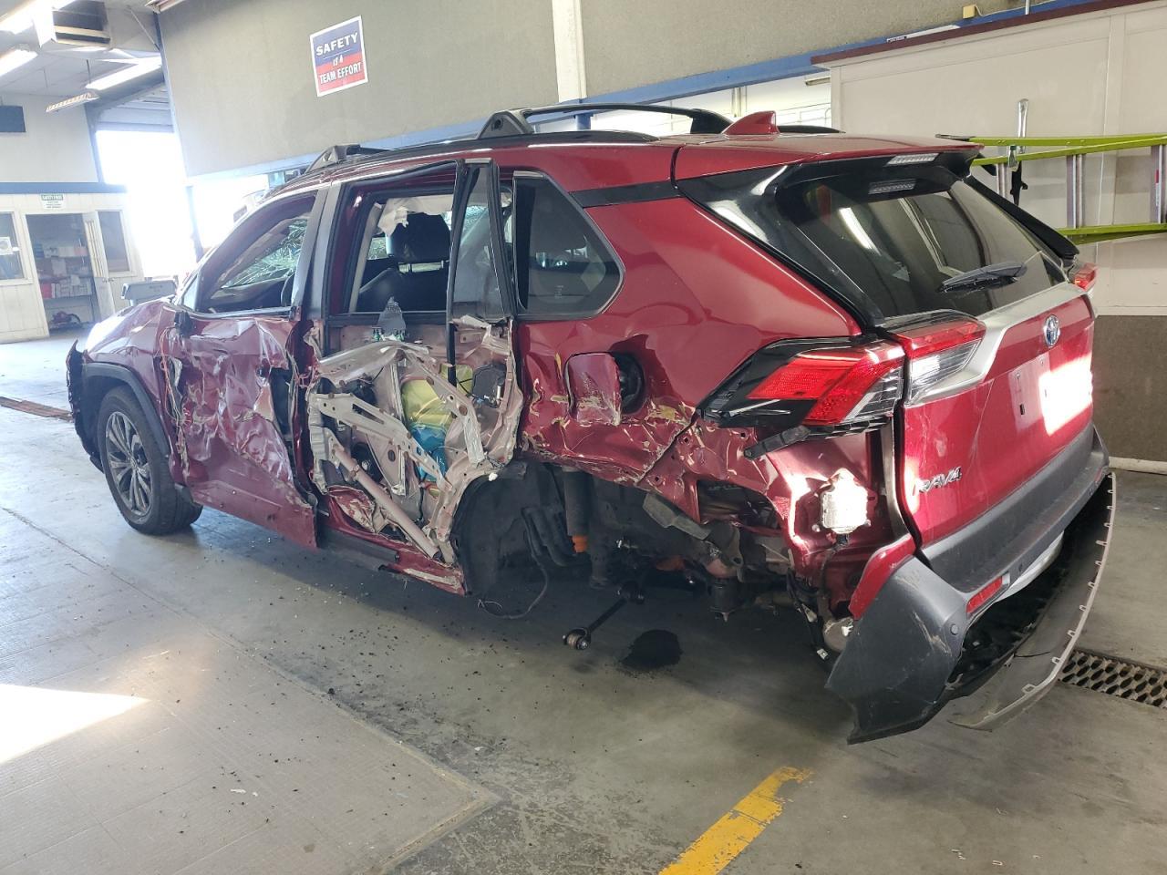 2024 Toyota Rav4 Limited - Фото 2