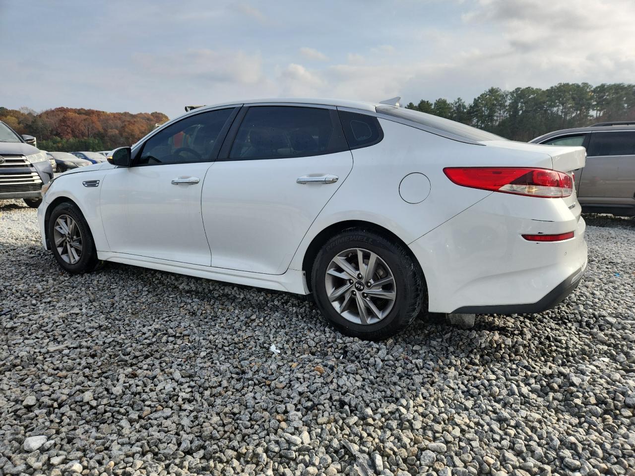 2019 Kia Optima Lx - Image 2