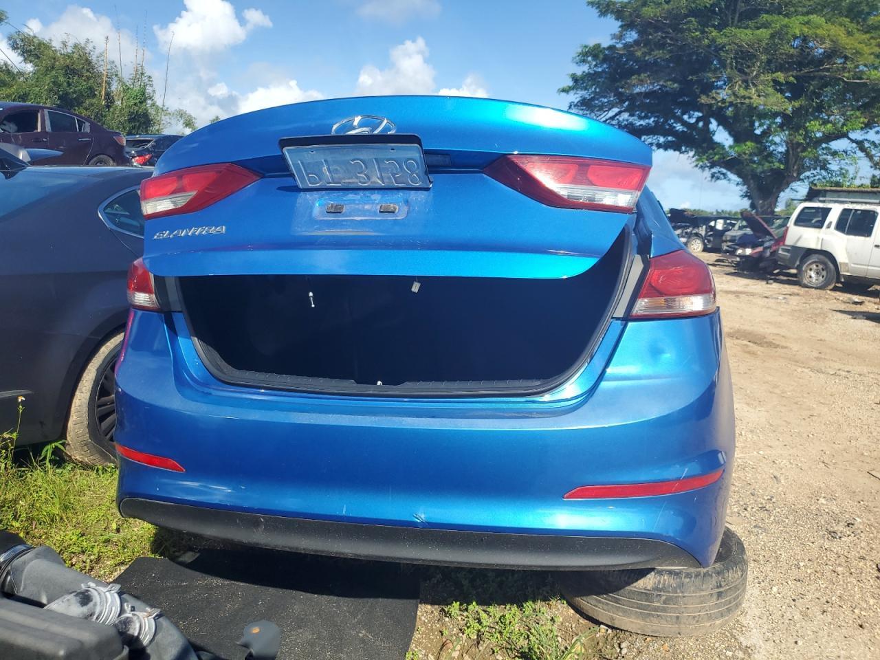 2017 Hyundai Elantra Se - Фото 6