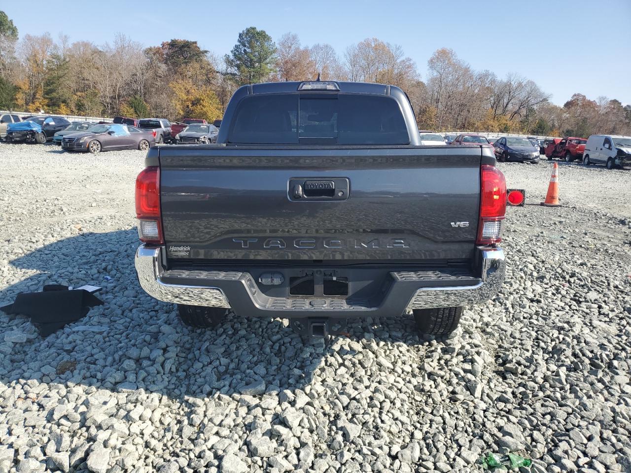 2018 Toyota Tacoma - Фото 6