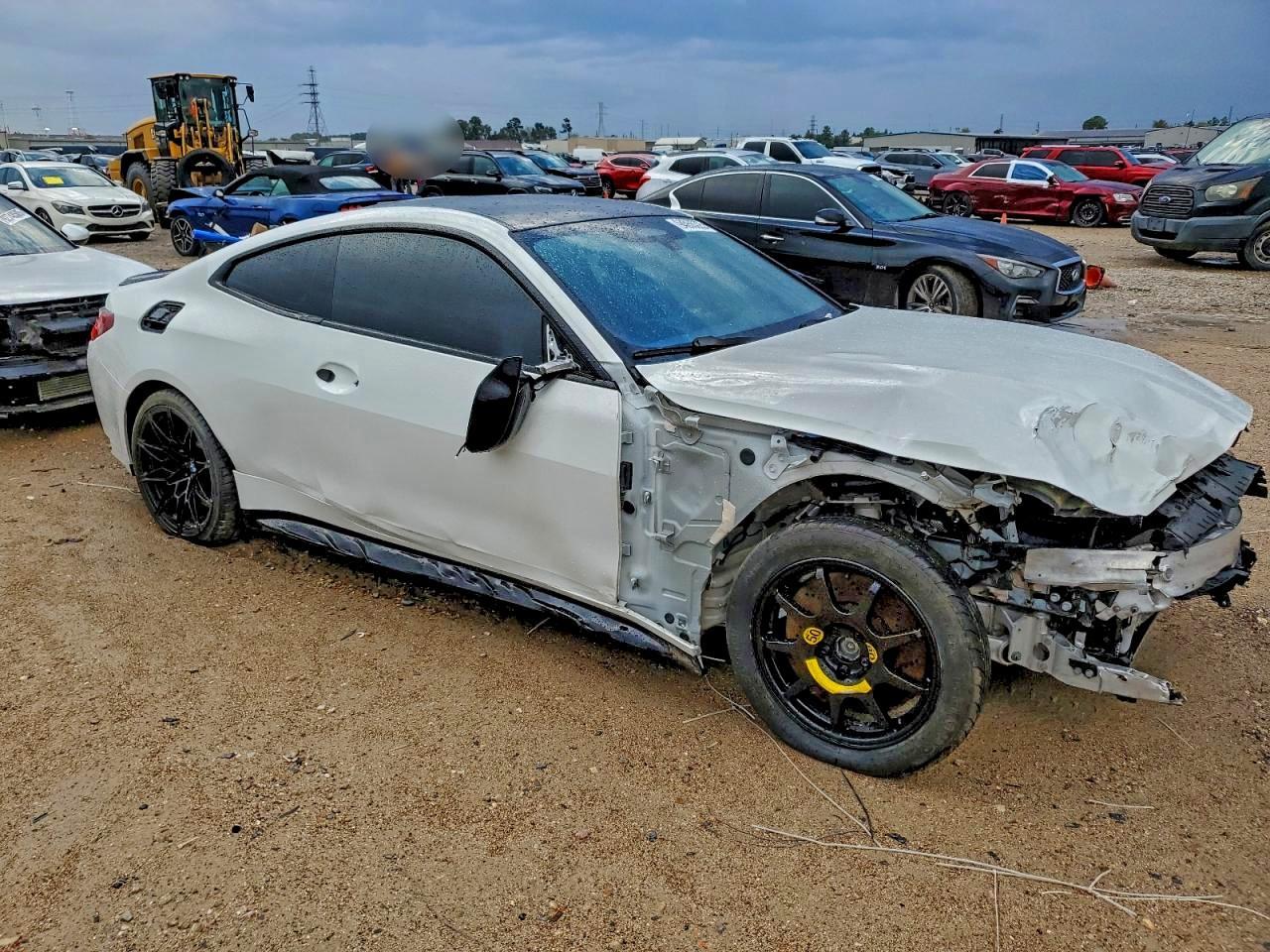 2024 BMW M4 Competition - Image 4