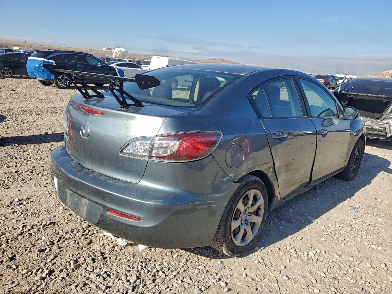 2012 Mazda 3 - Фото 3
