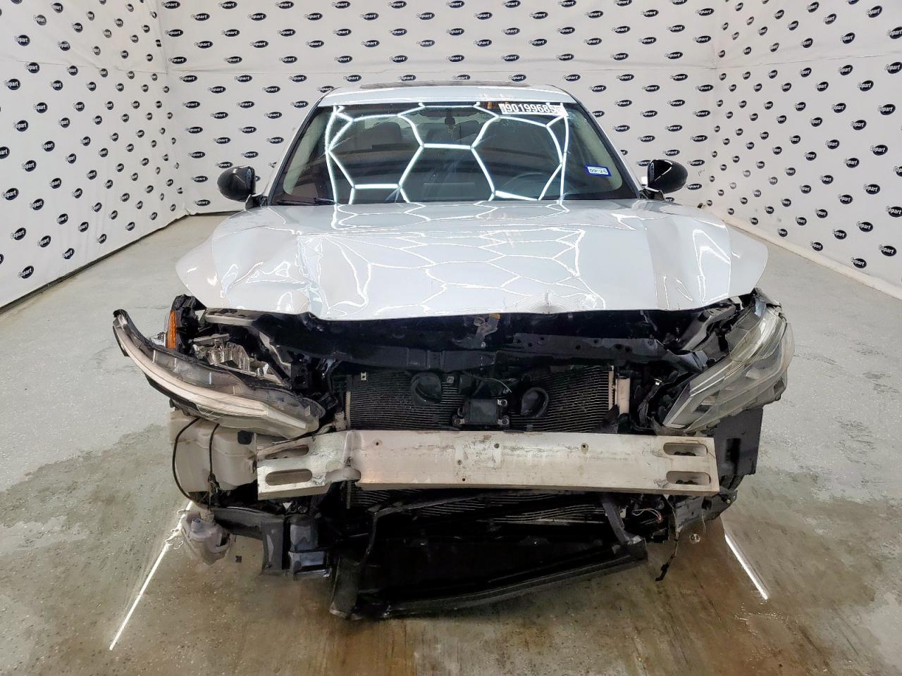 2019 Nissan Altima 2.5 Sr - Image 5