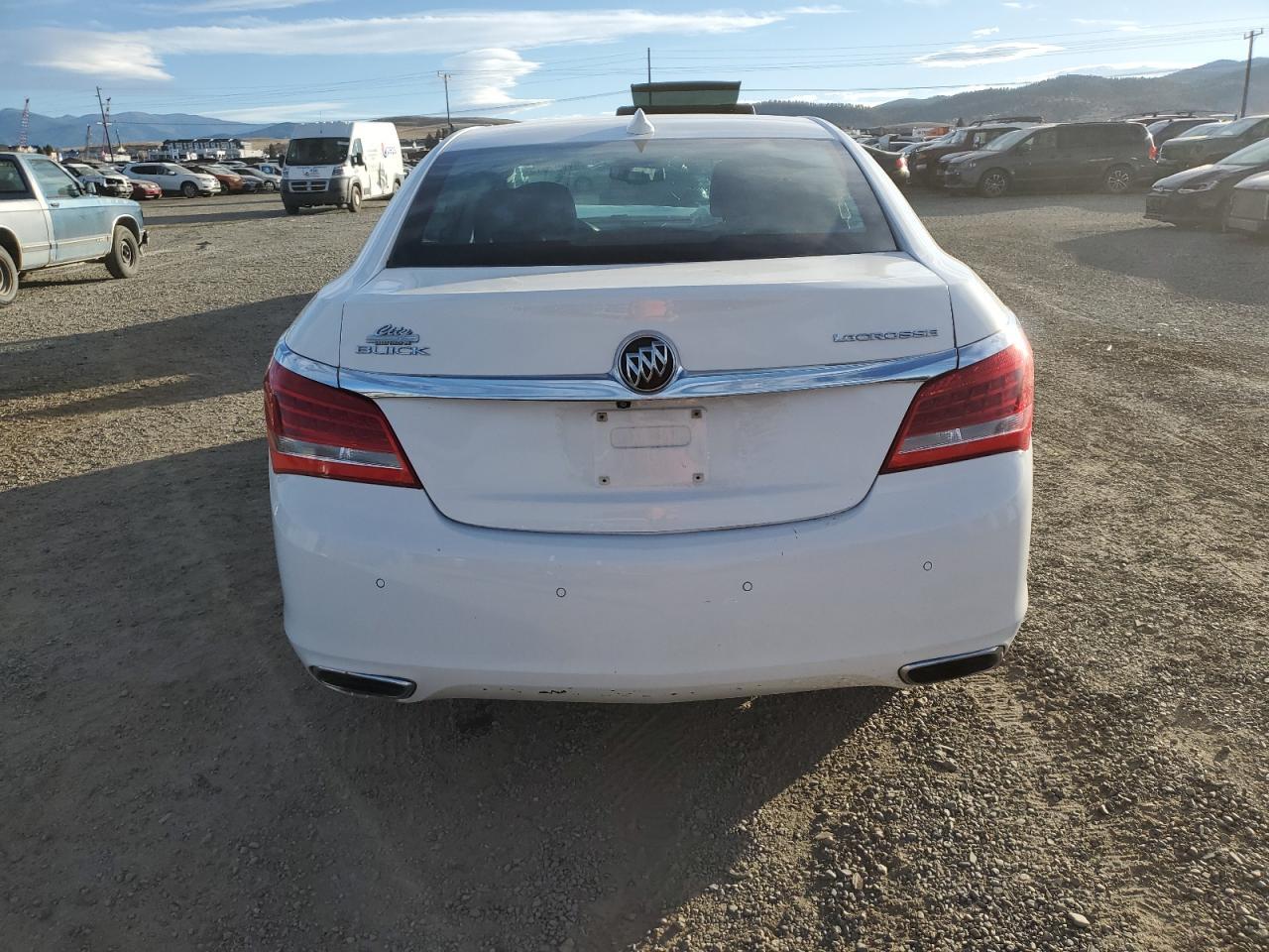 2016 Buick Lacrosse - Image 6