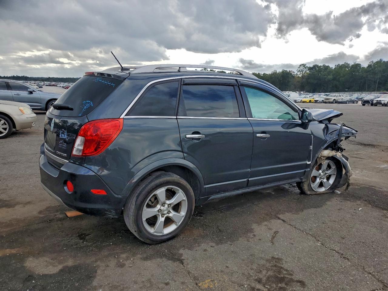 2015 Chevrolet Captiva Ltz - Image 3