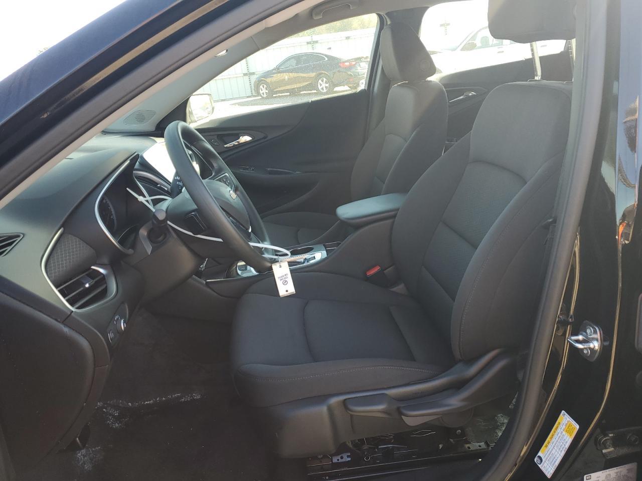 2025 Chevrolet Malibu Ls - Image 7