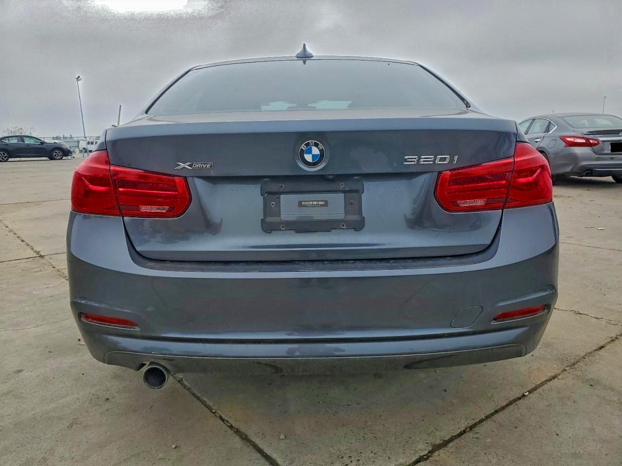 2018 BMW 320 Xi - Фото 6