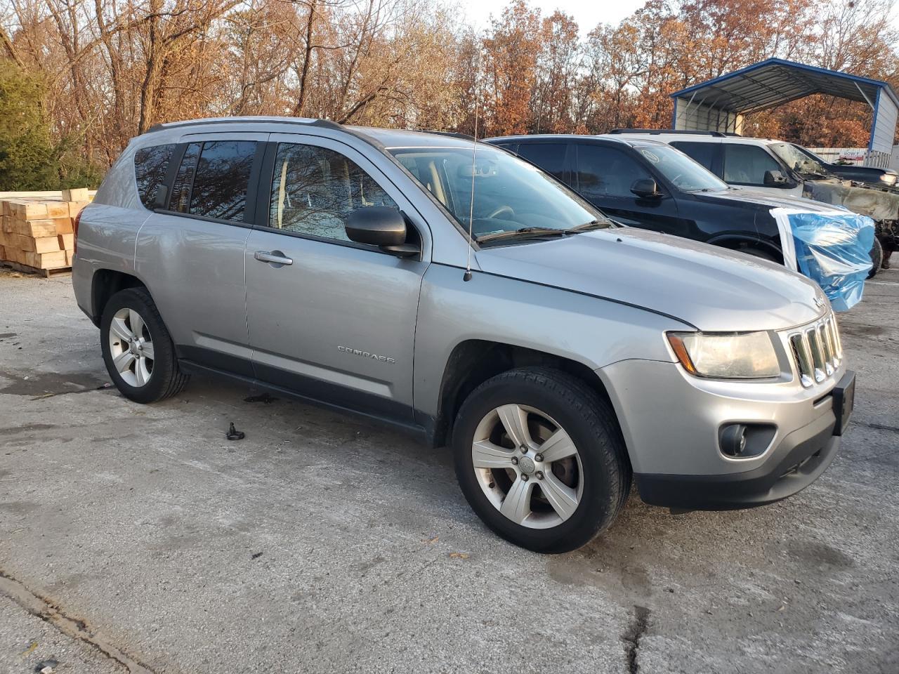 2014 Jeep Compass Sport - Фото 4