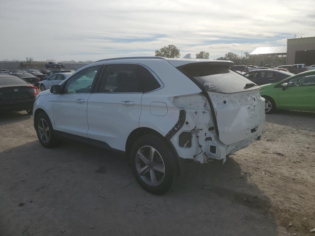 2020 Ford Edge Sel - Фото 2