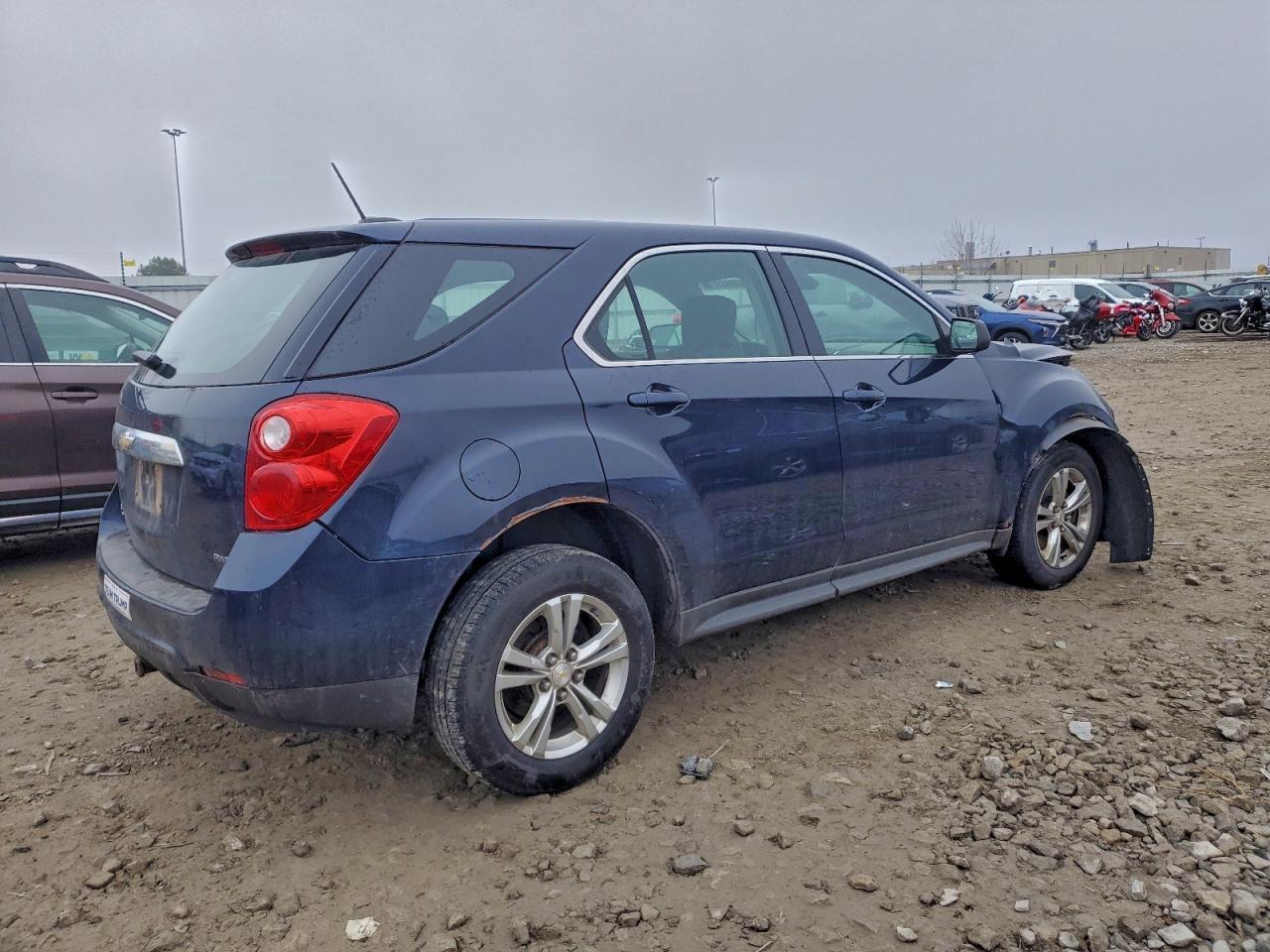 2015 Chevrolet Equinox Ls - Фото 3
