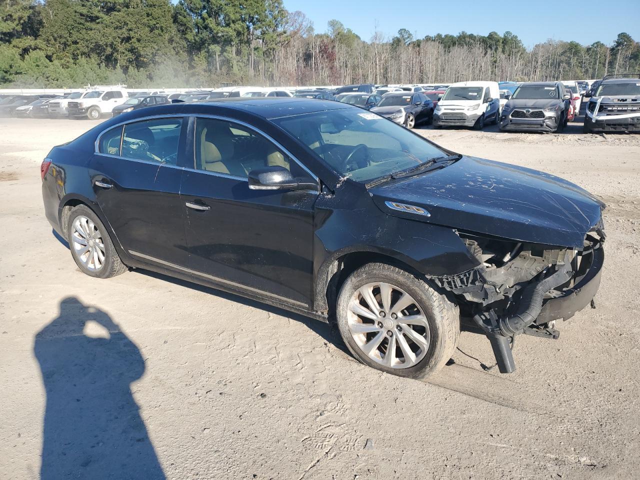 2016 Buick Lacrosse - Image 4