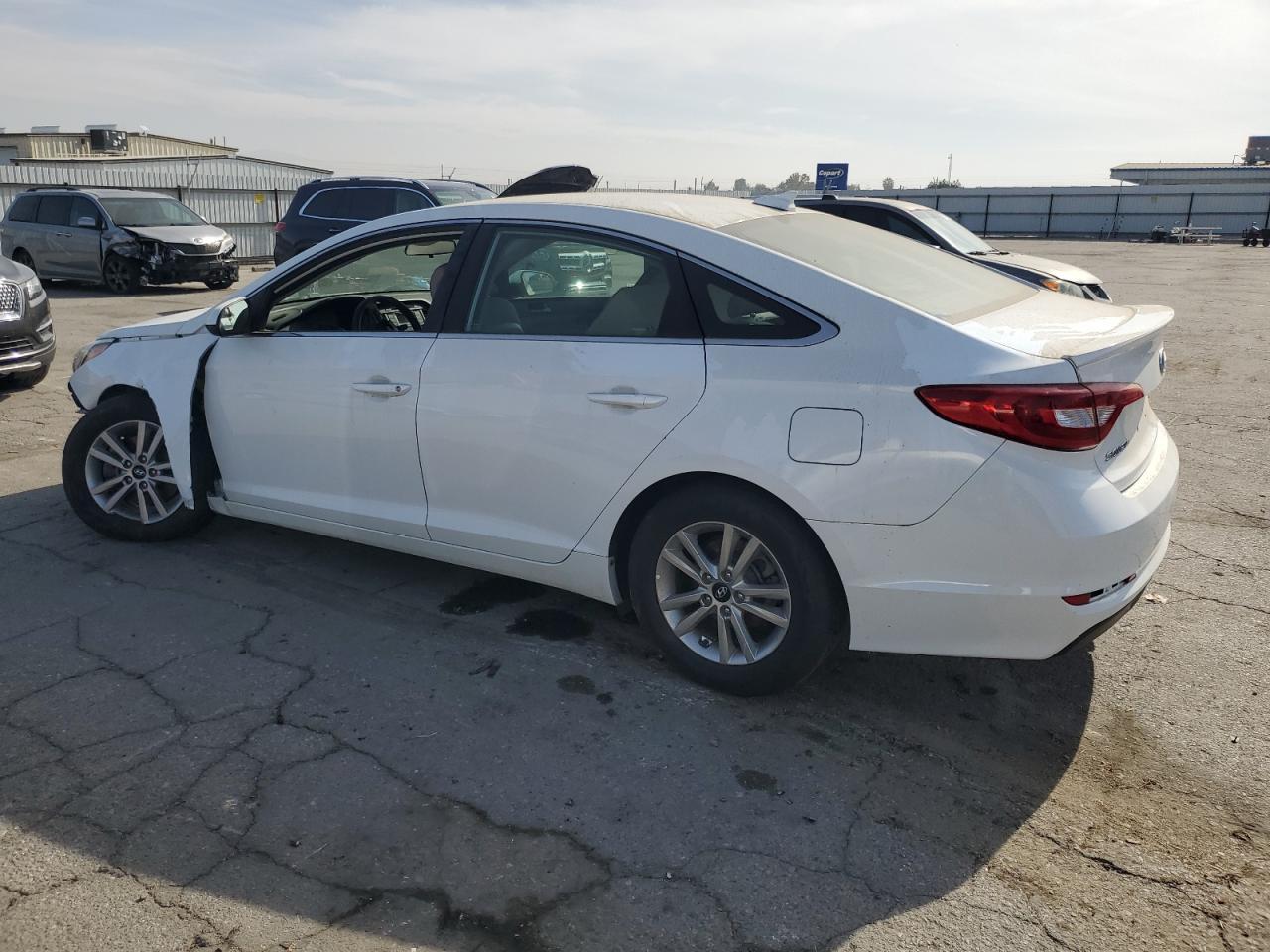 2017 Hyundai Sonata Se - Image 2