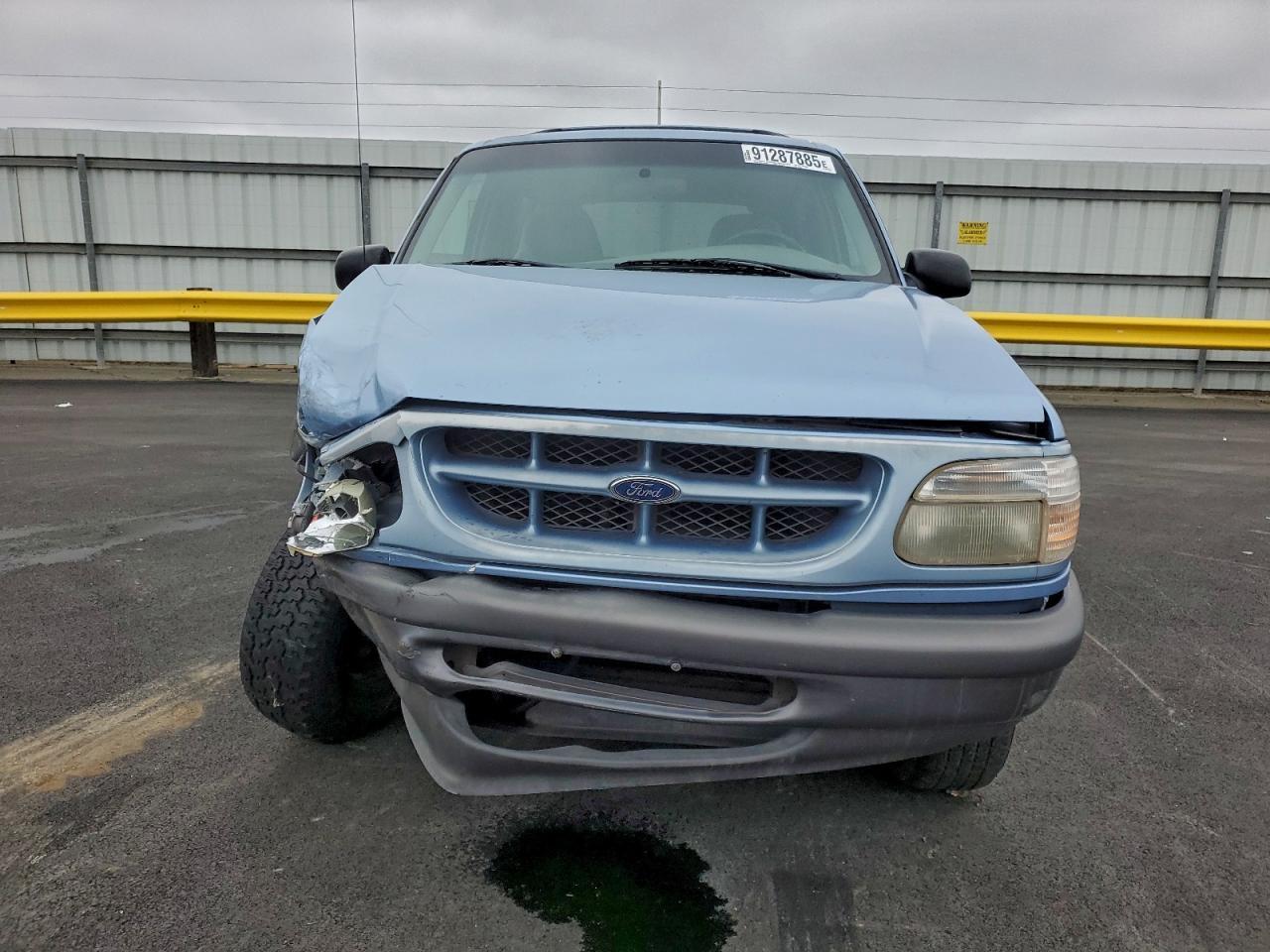 1998 Ford Explorer - Image 5