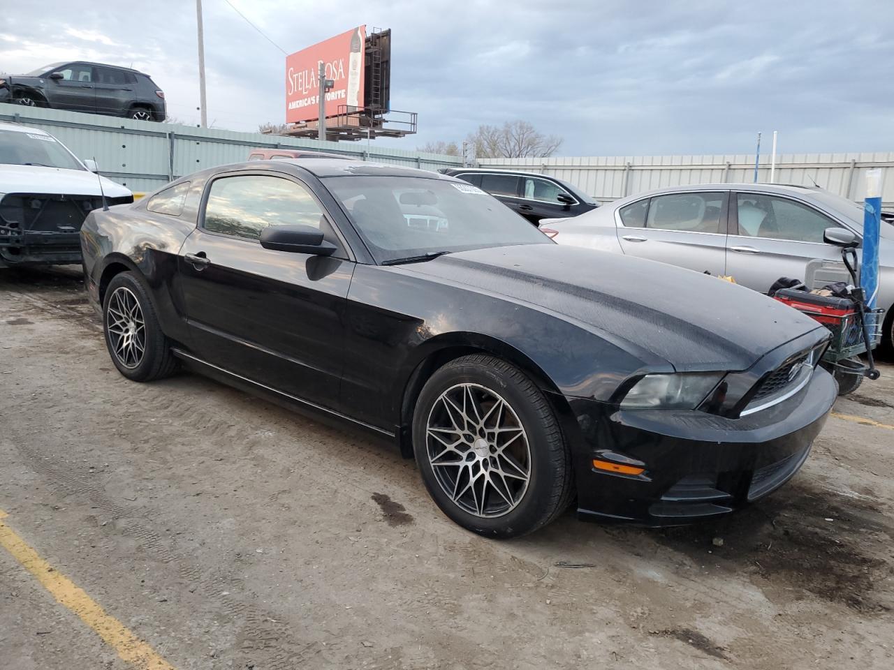 2014 Ford Mustang - Image 4