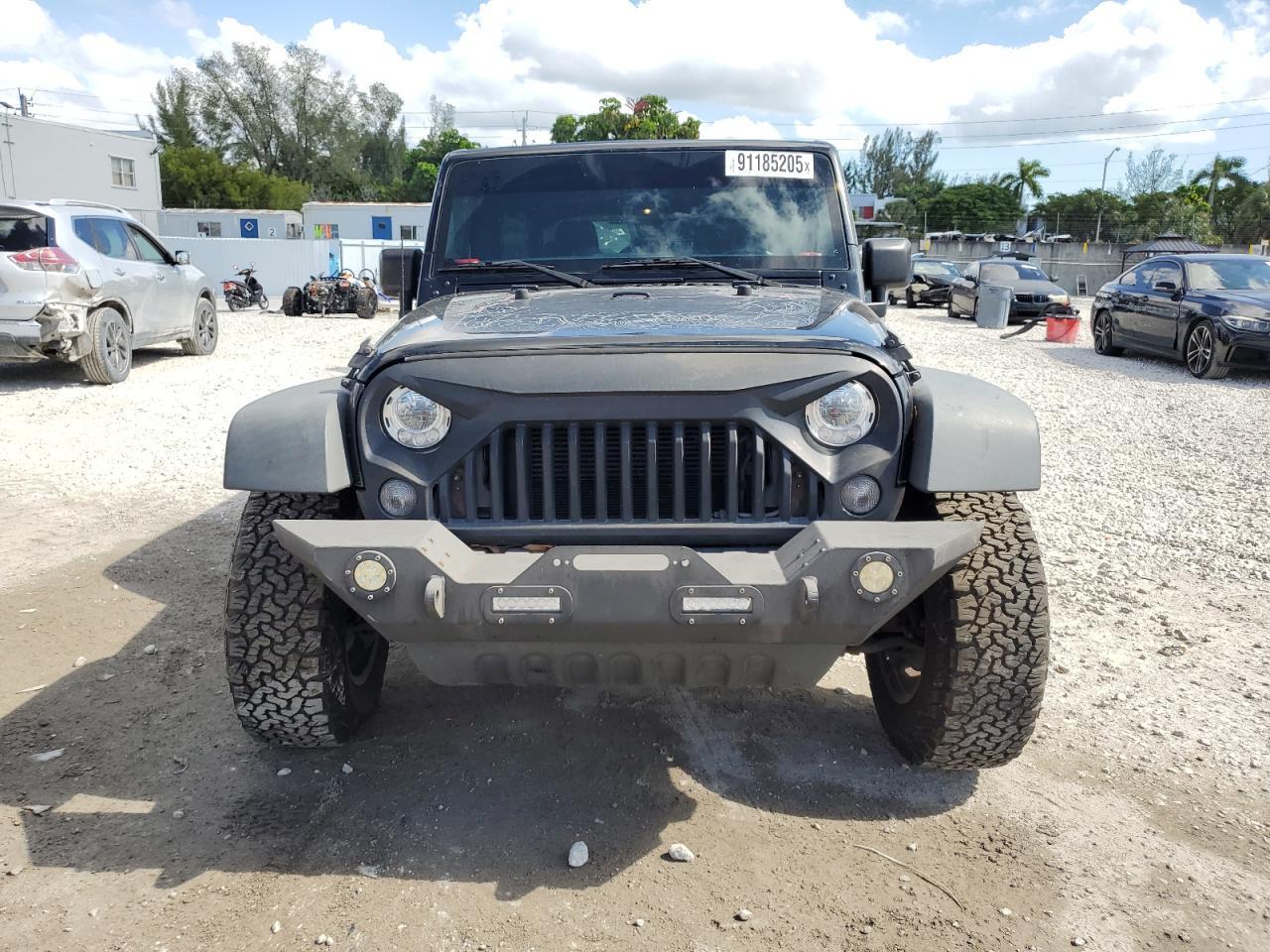 2017 Jeep Wrangler Unlimited Sport - Фото 5