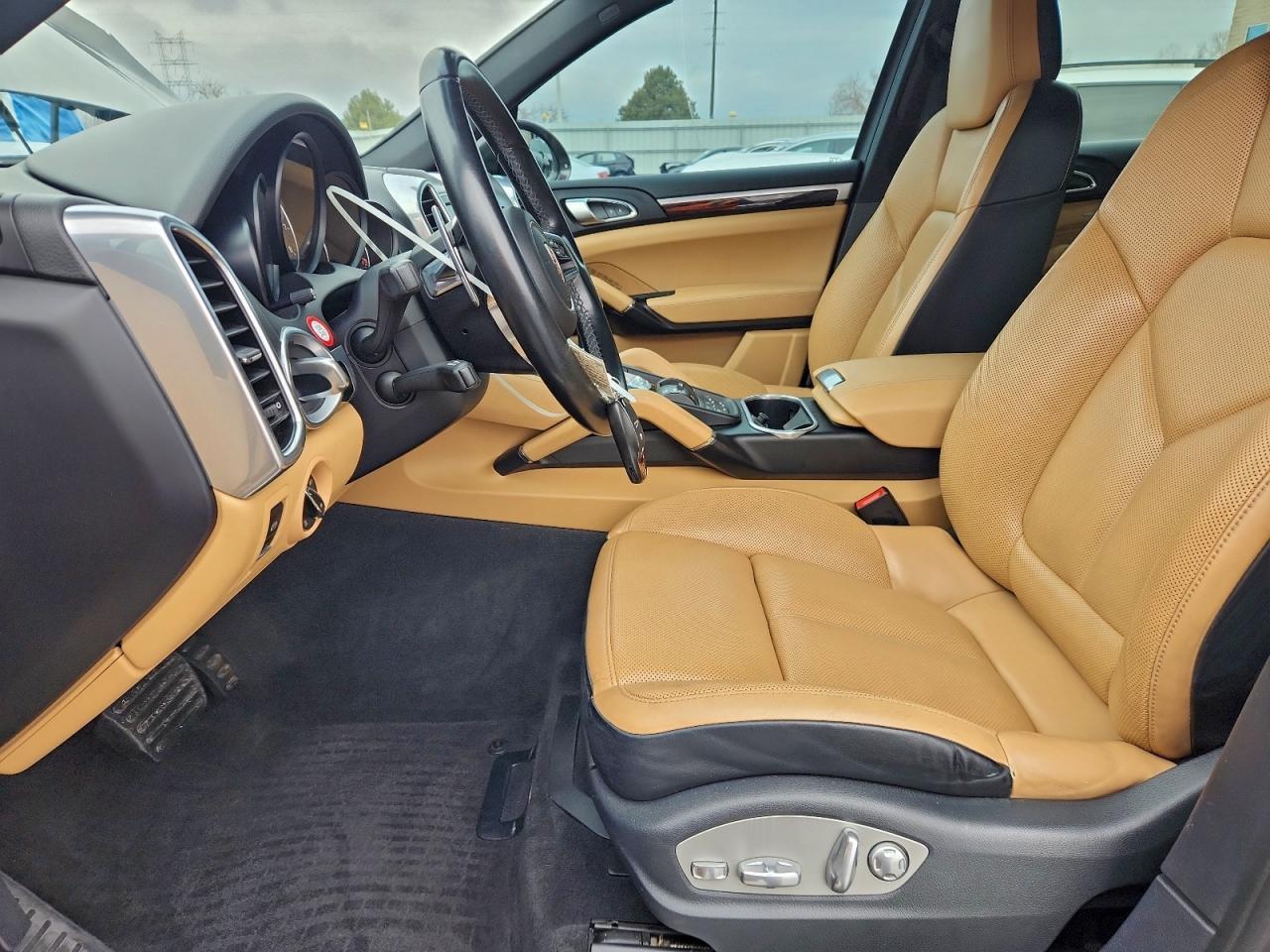 2016 Porsche Cayenne - Image 7