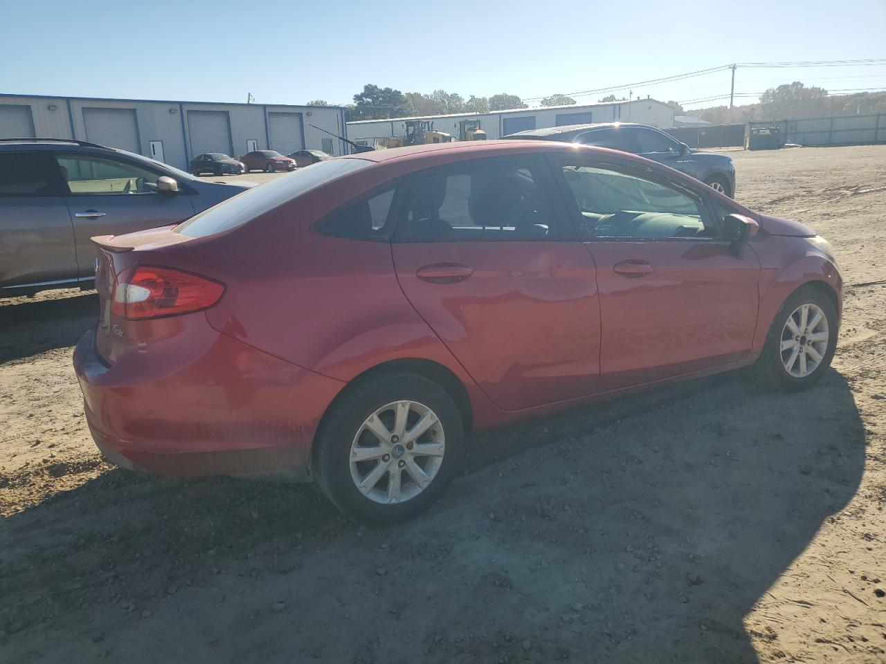 2011 Ford Fiesta Se - Фото 3