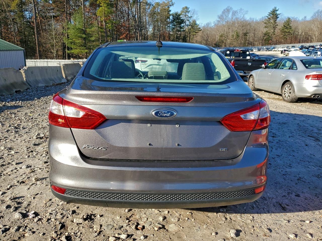 2012 Ford Focus Se - Фото 6