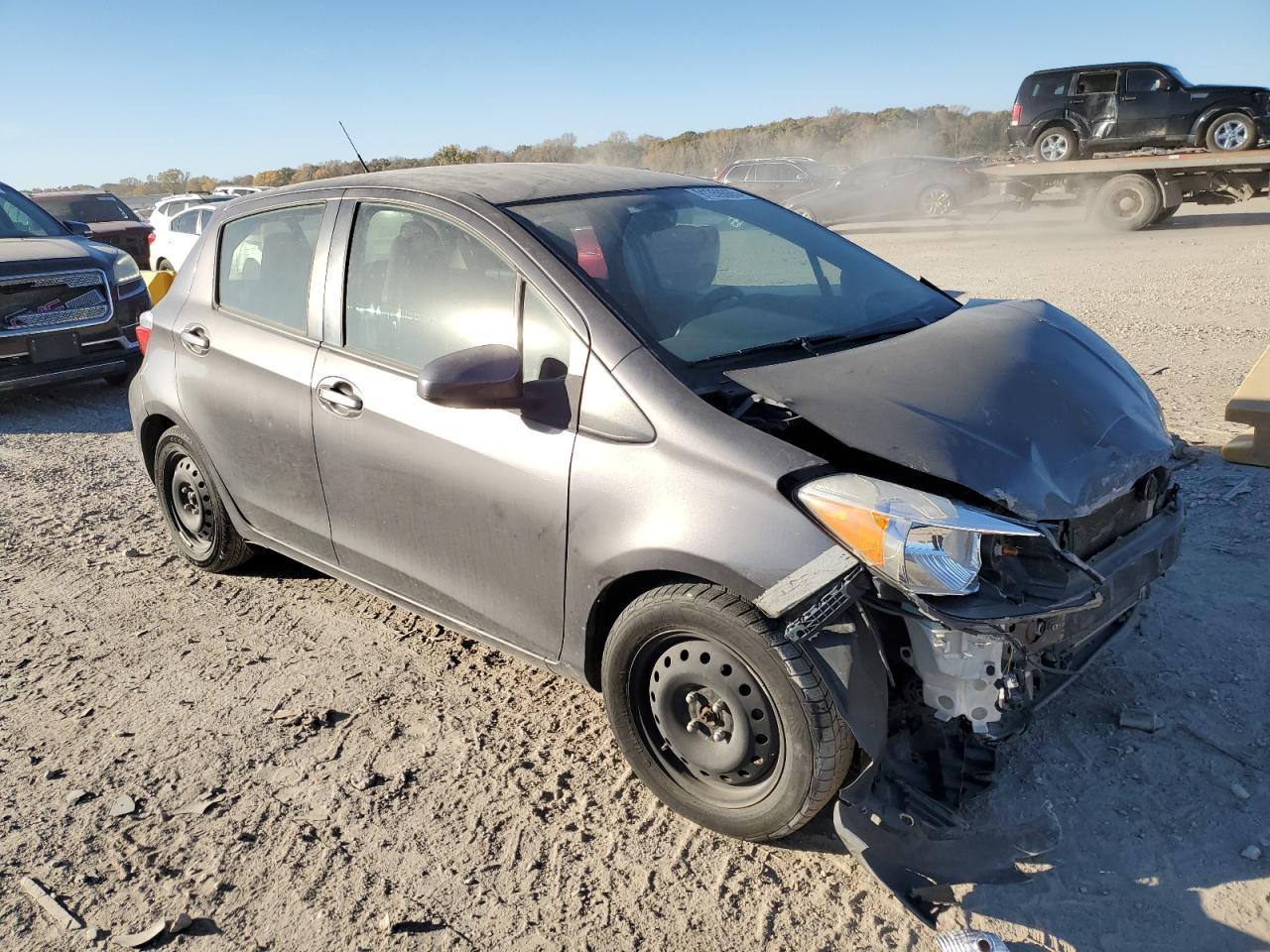 2014 Toyota Yaris - Фото 4
