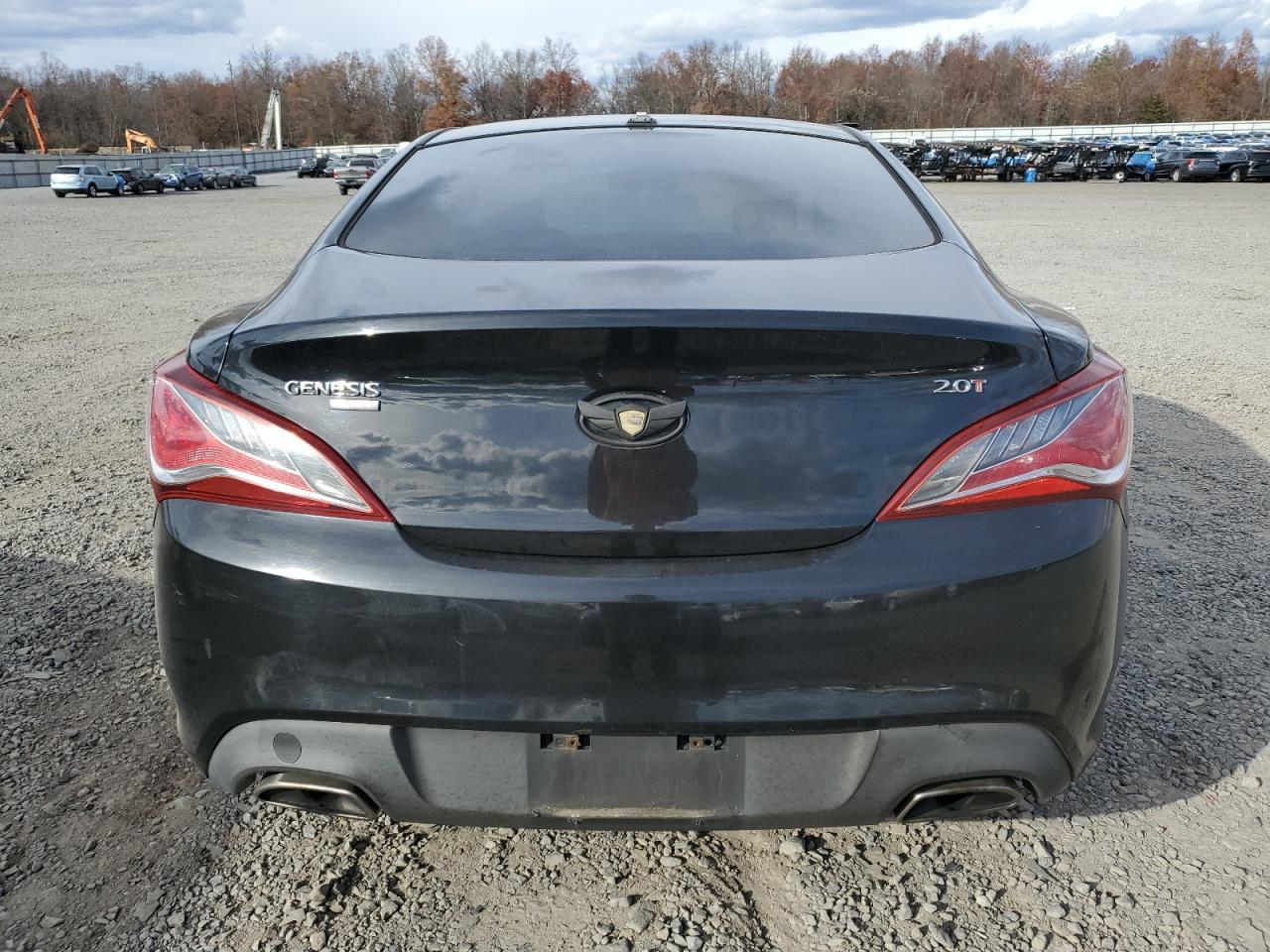2013 Hyundai Genesis Coupe 2.0T Premium - Image 6