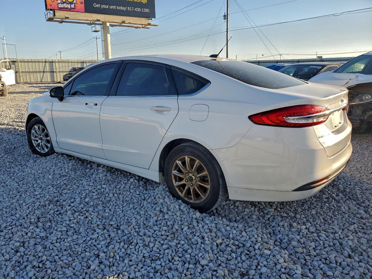 2018 Ford Fusion S - Фото 2