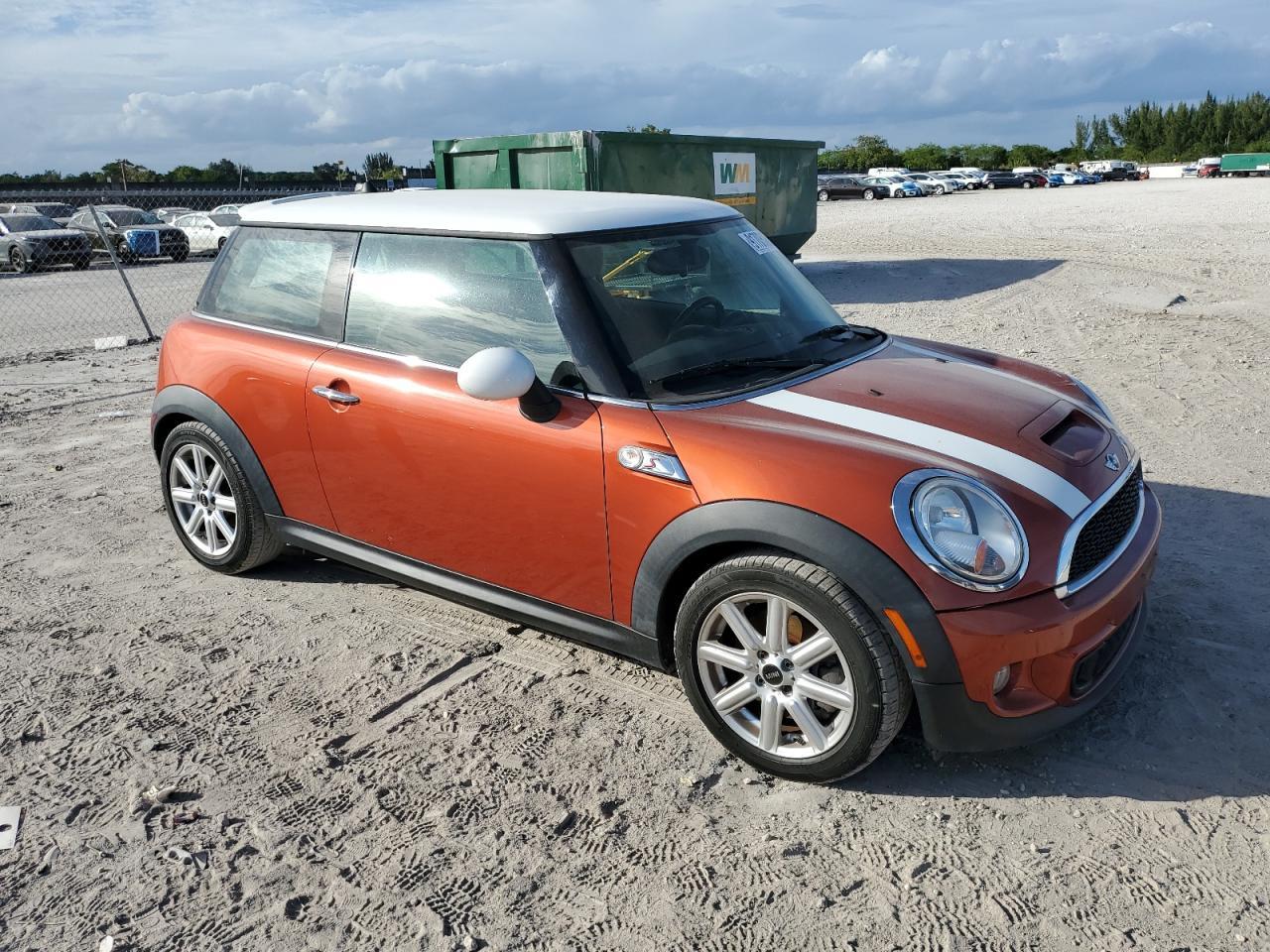 2011 Mini Cooper S - Фото 4