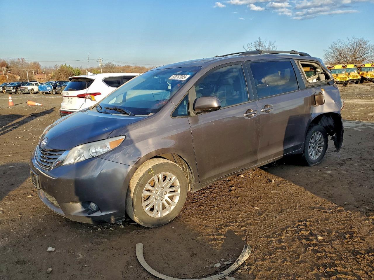 2013 Toyota Sienna