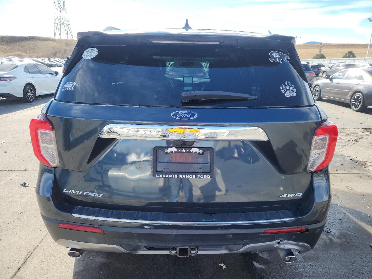 2022 Ford Explorer Limited - Image 6