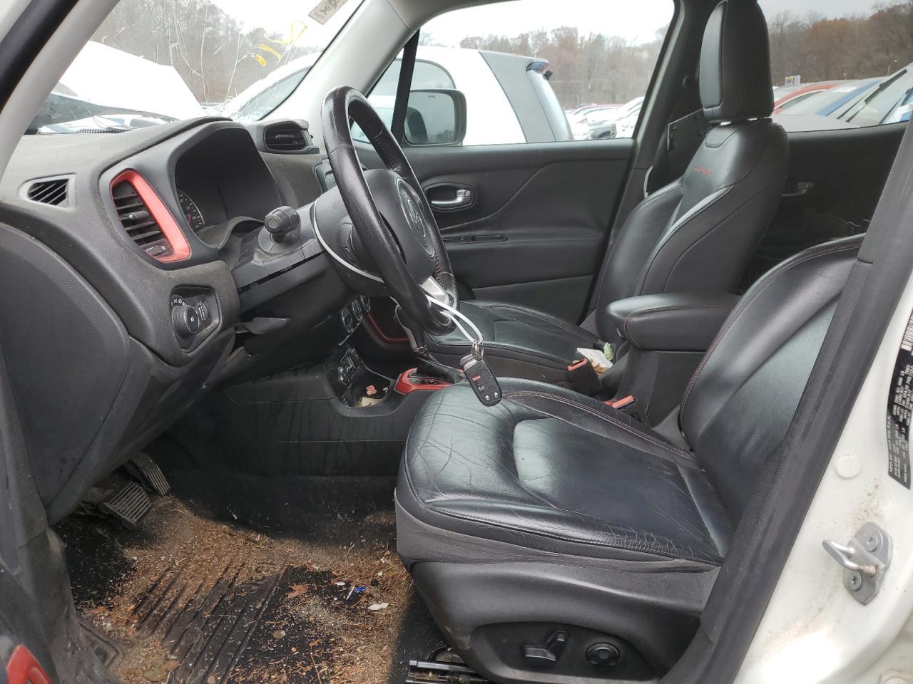 2015 Jeep Renegade Trailhawk - Фото 7