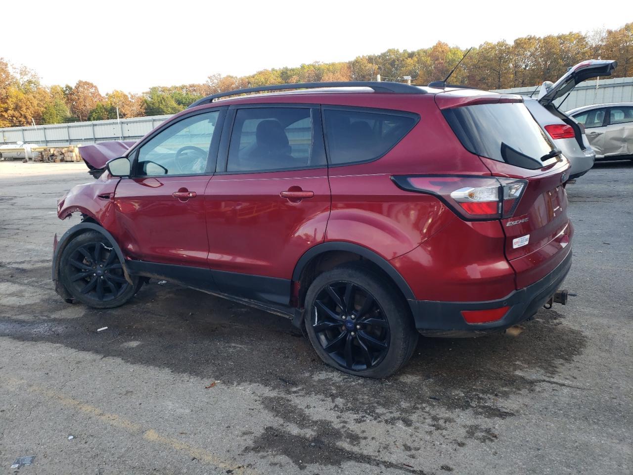 2017 Ford Escape Se - Фото 2