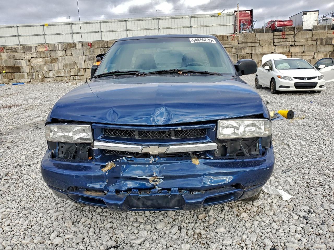 2003 Chevrolet S Truck S10 - Фото 5