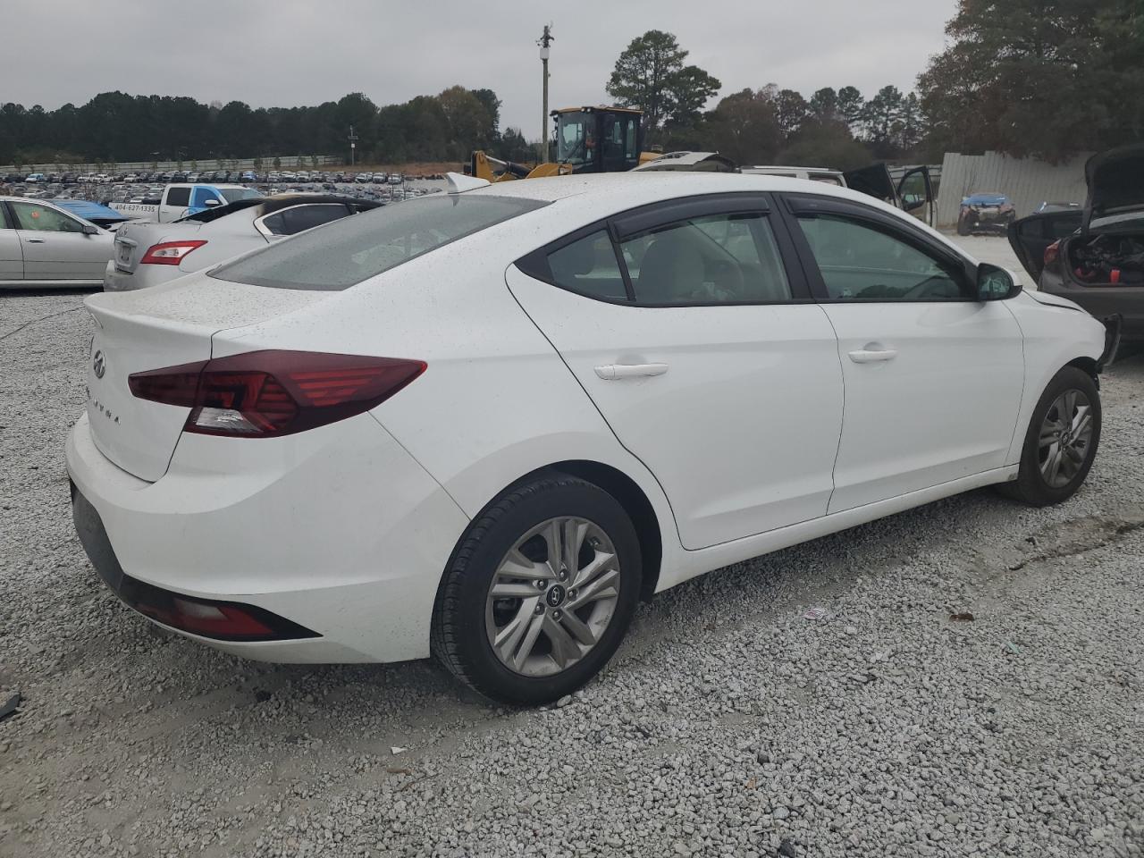 2020 Hyundai Elantra Sel - Image 3