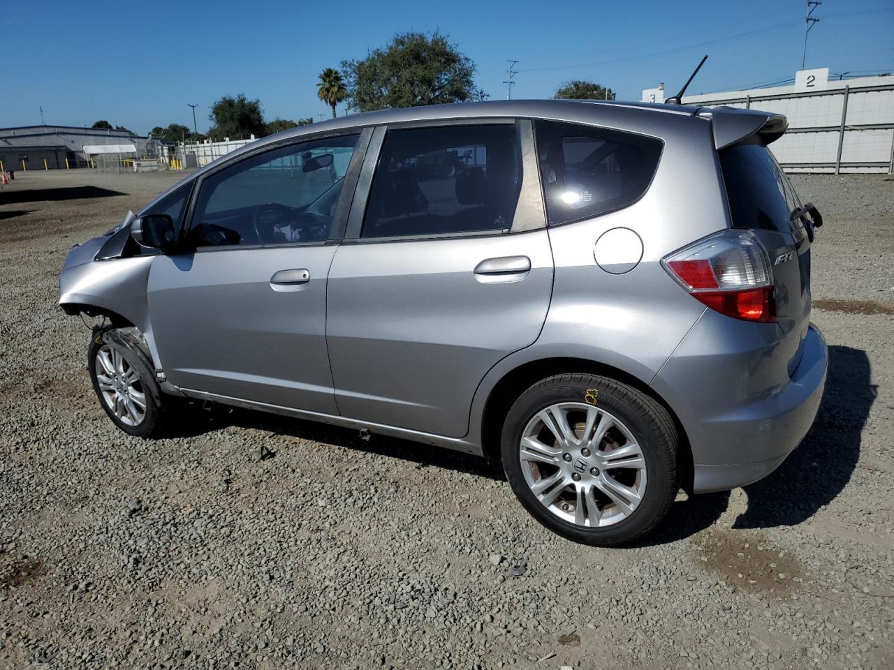 2010 Honda Fit Sport - Фото 2