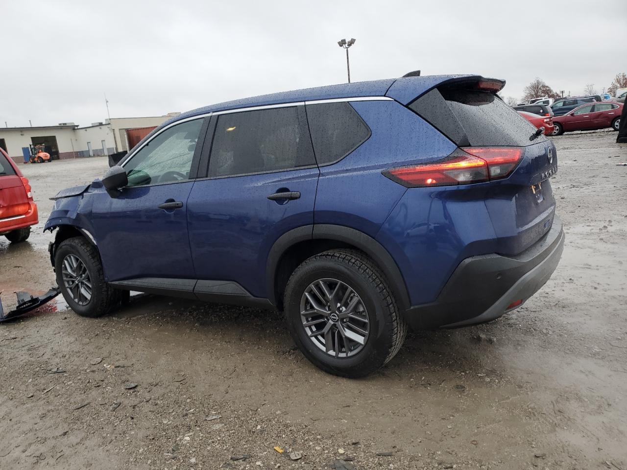 2023 Nissan Rogue S - Фото 2