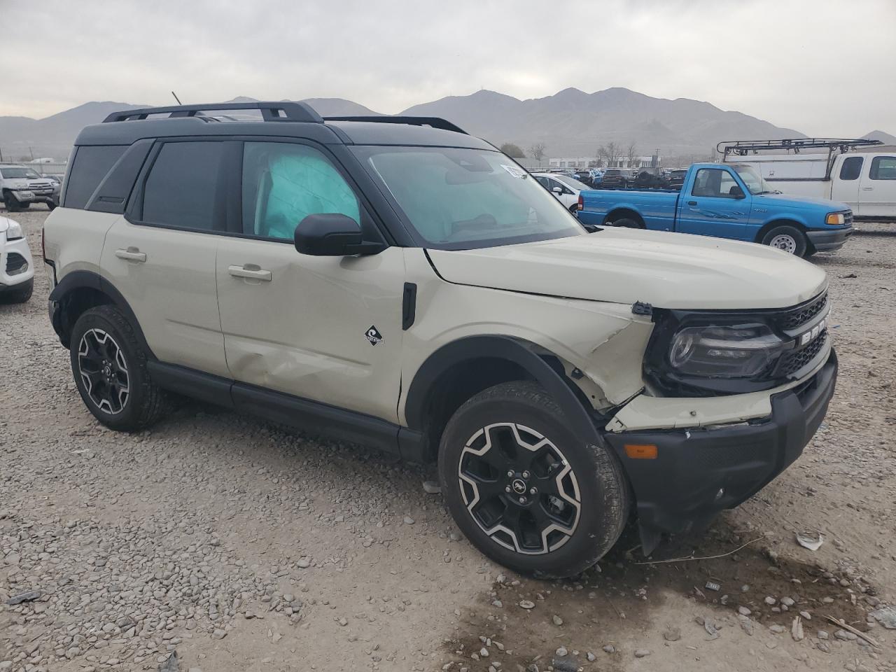 2025 Ford Bronco Sport Outer Banks - Фото 4