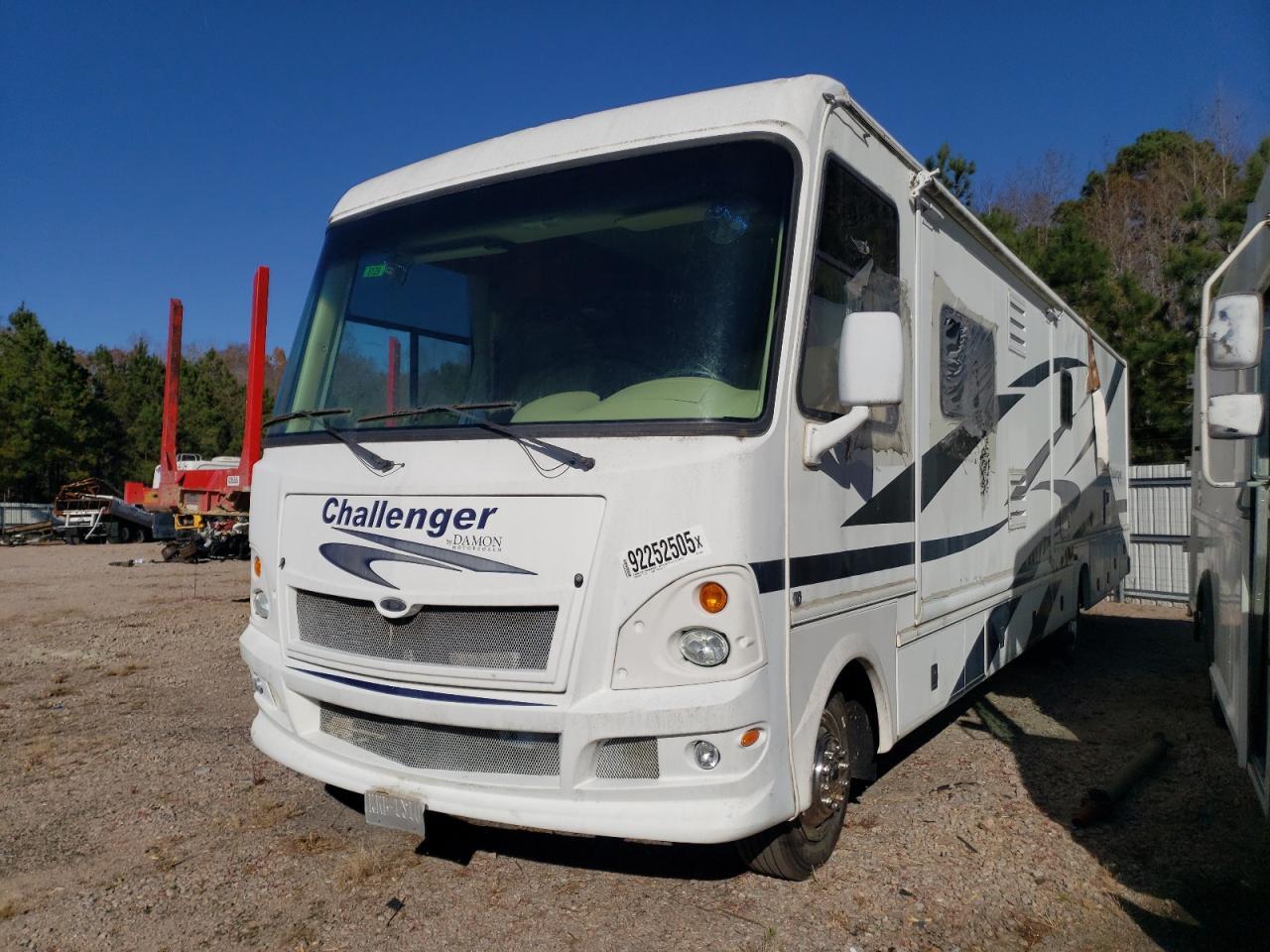 2007 Ford F550 Super Duty Stripped Chassis - Image 2
