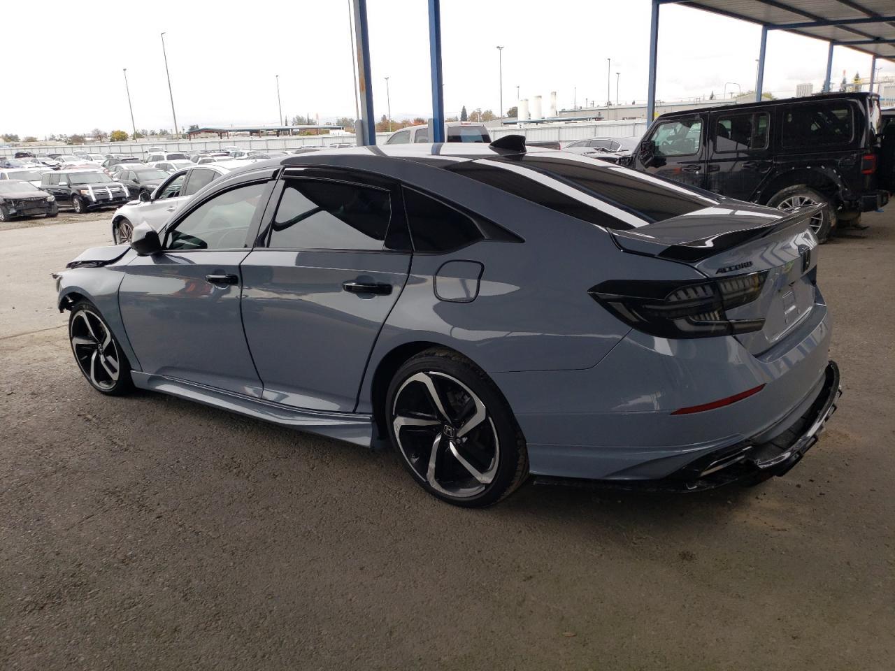 2022 Honda Accord Hybrid Sport - Фото 2