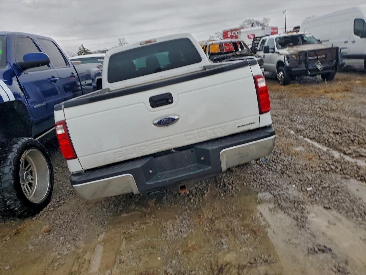 2015 Ford F350 Super Duty - Image 6