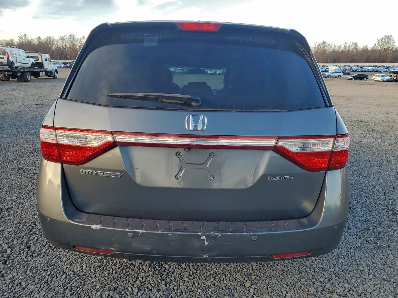 2011 Honda Odyssey Touring - Фото 6