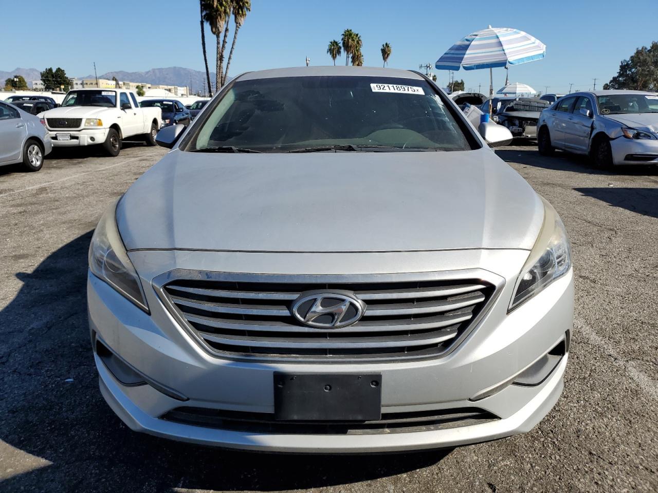 2016 Hyundai Sonata Se - Фото 5