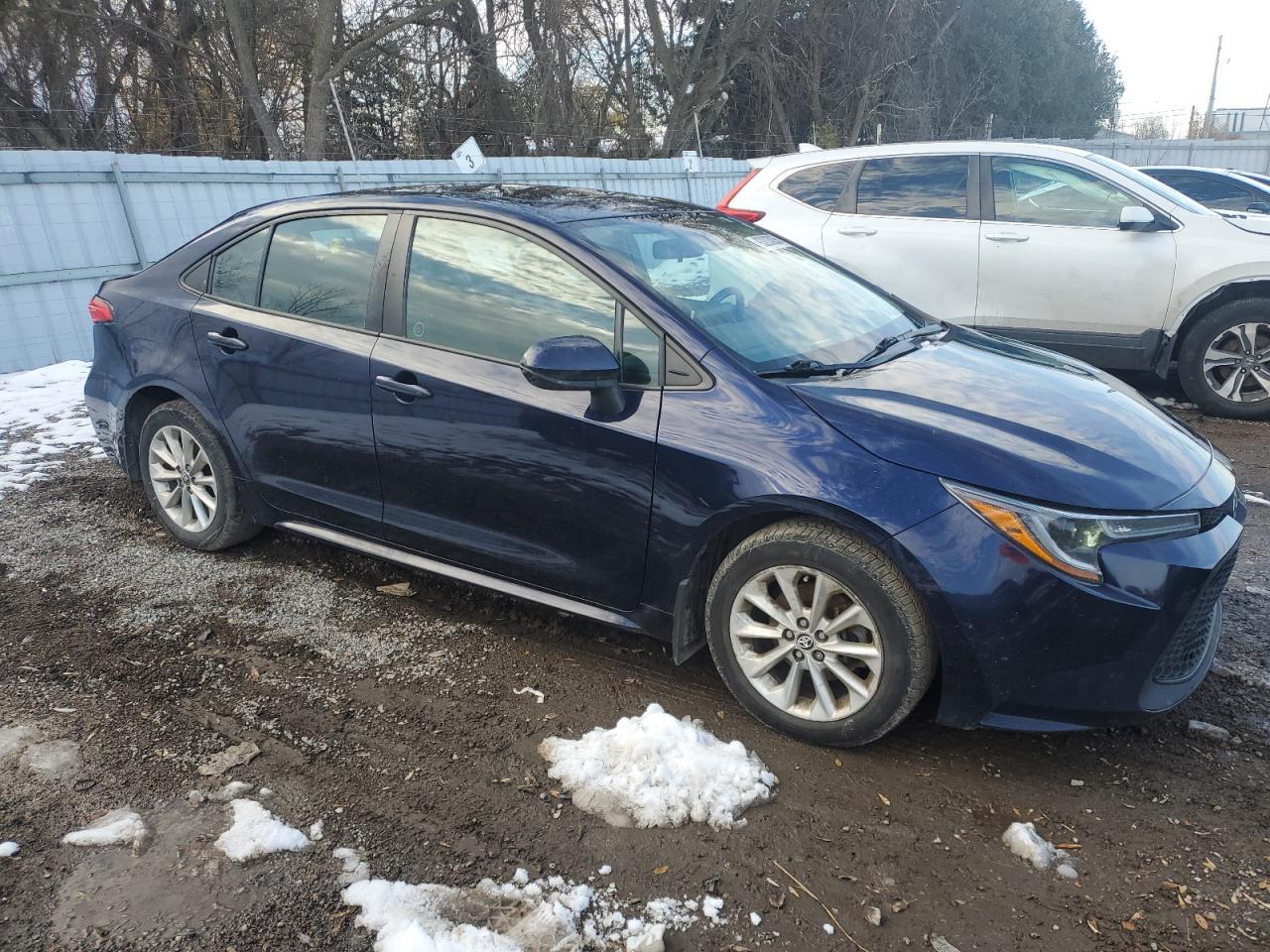 2020 Toyota Corolla Le - Image 4