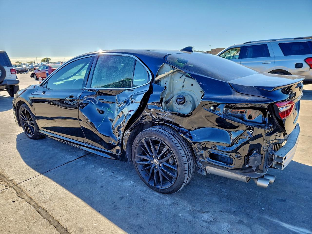 2023 Toyota Camry Xse - Фото 2