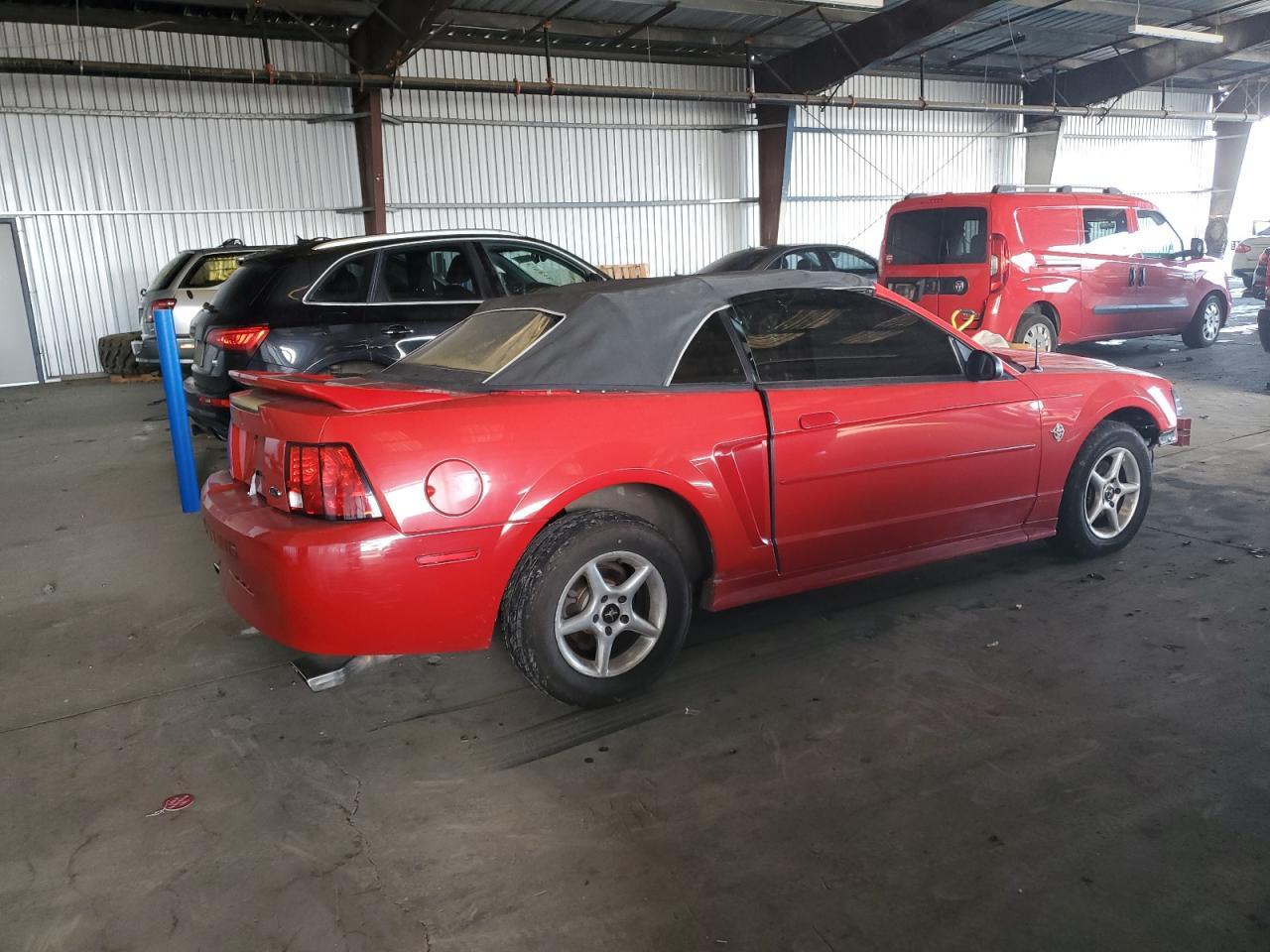 1999 Ford Mustang - Фото 3