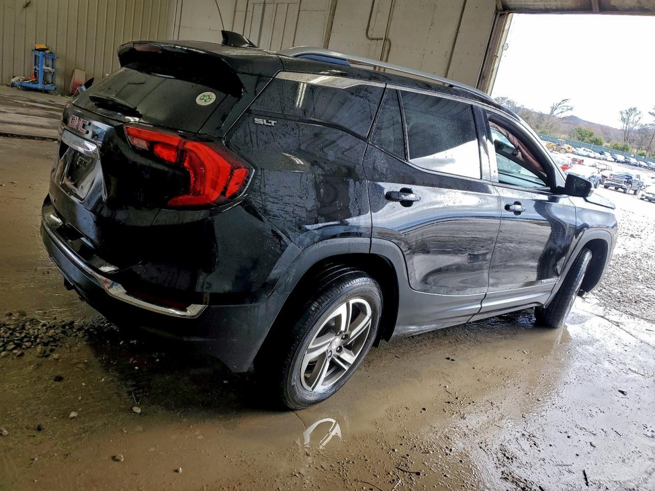 2018 GMC Terrain Slt - Image 3